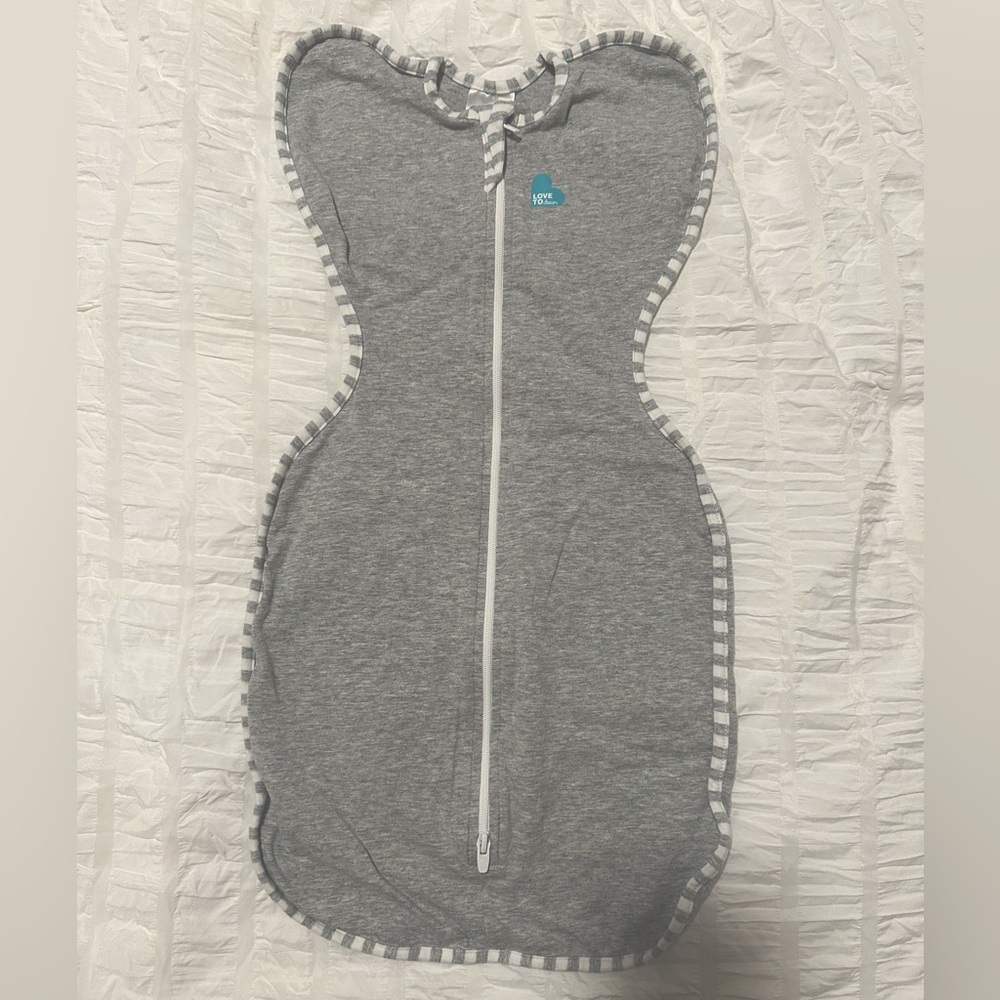 NWOT - Love To Dream Swaddle
